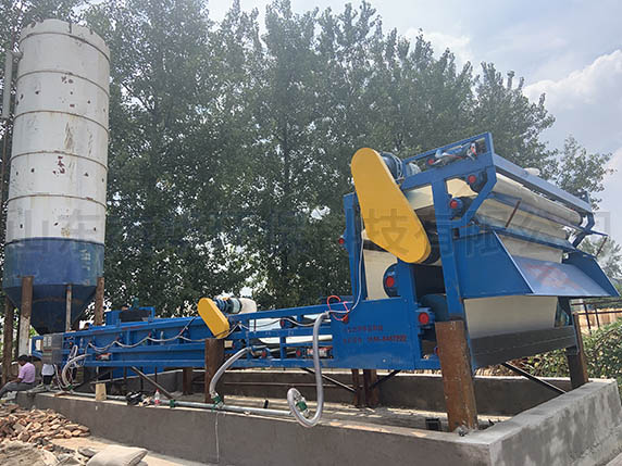 洗沙污泥脫水帶式壓濾機